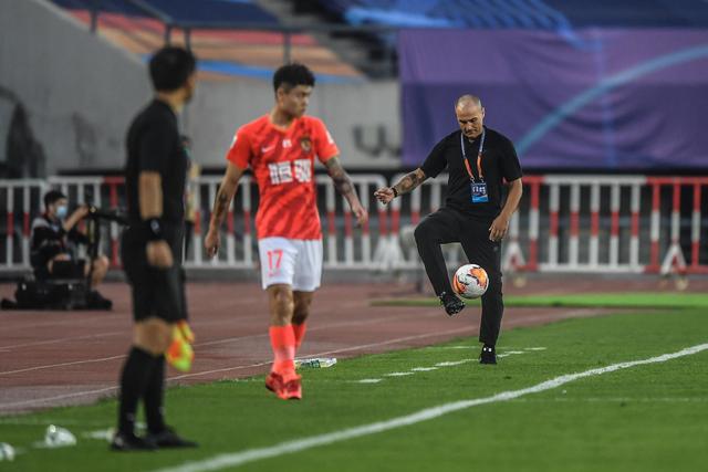 八天票房仅2.4亿，小沈阳缺乏号召力